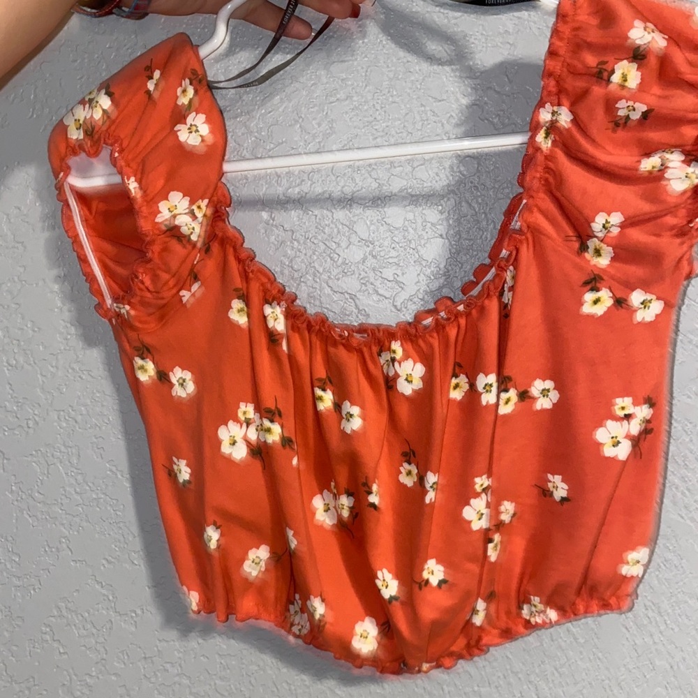 crop top